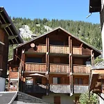 Nouveau A La Location Keranguen 5 Cosy Au Coeur Du Village, Proche Pistes Et Commerces 公寓